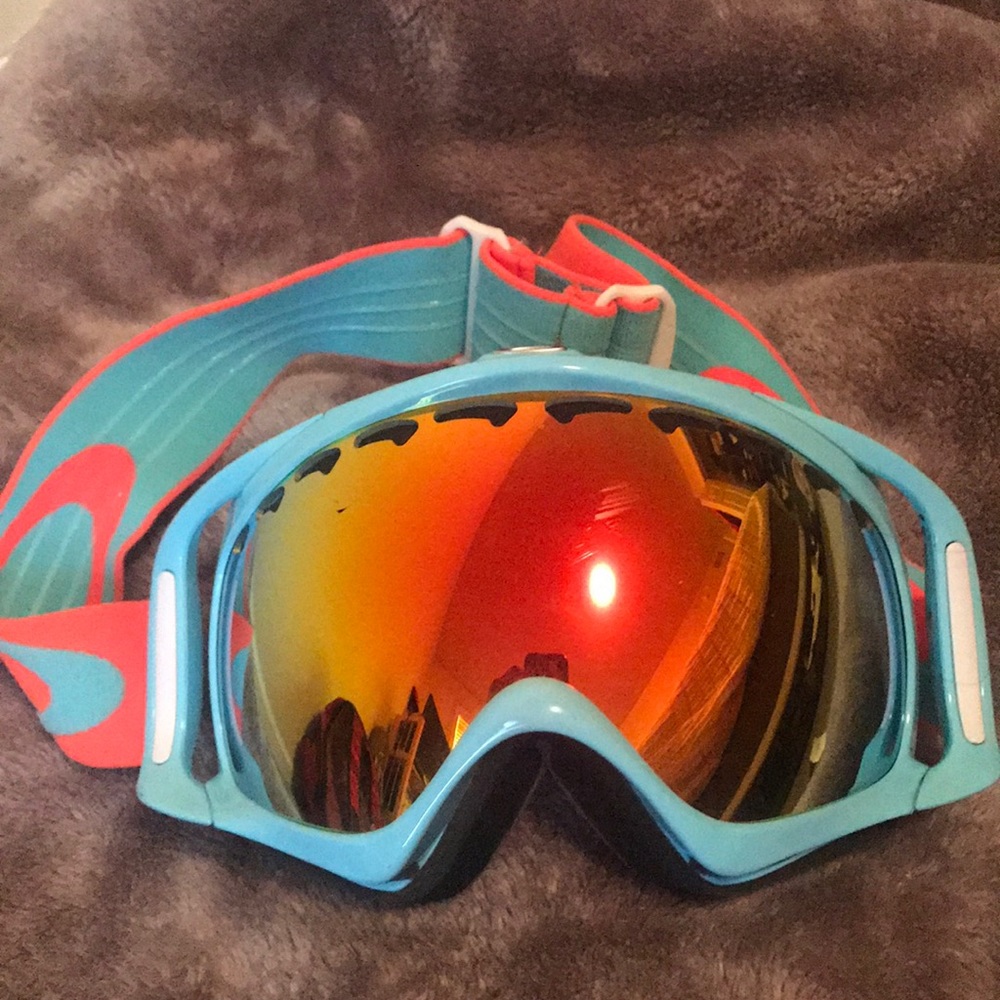 Oakley ski / snowboard goggles